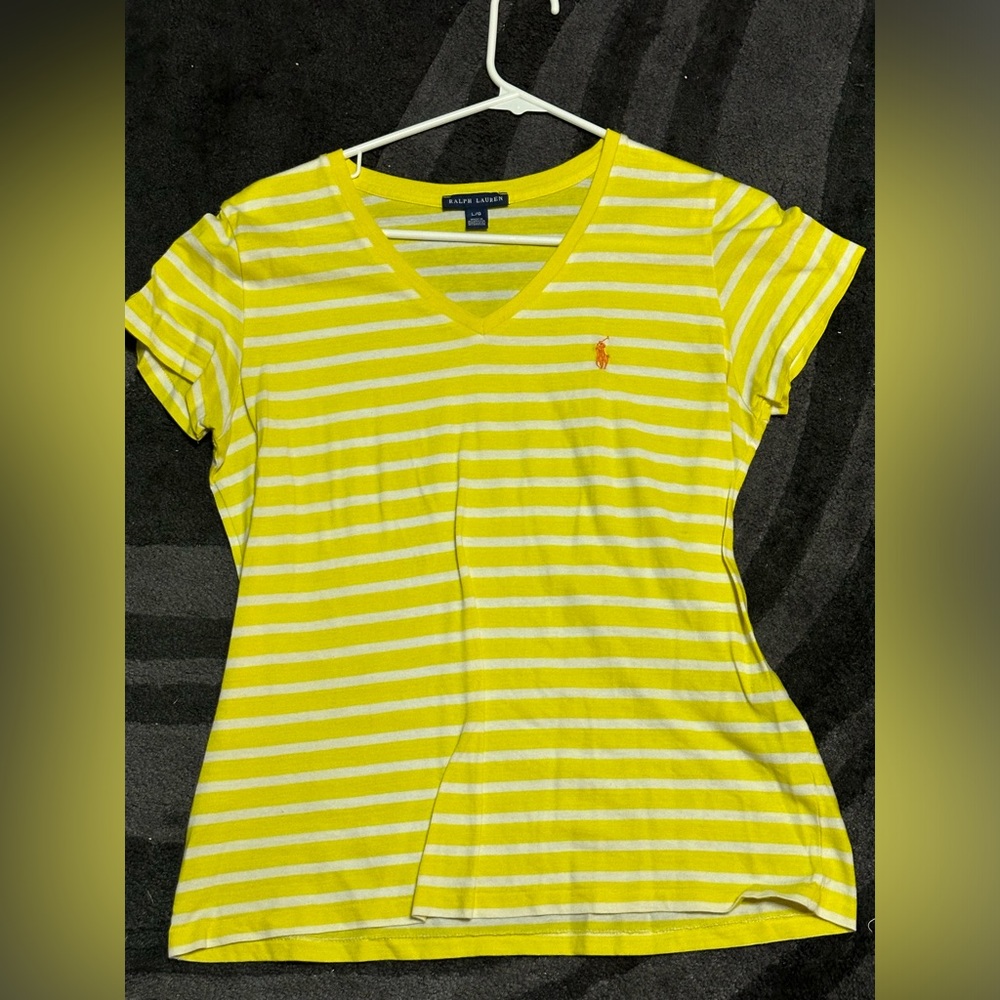 Women’s Large Ralph Lauren V Neck Shirt